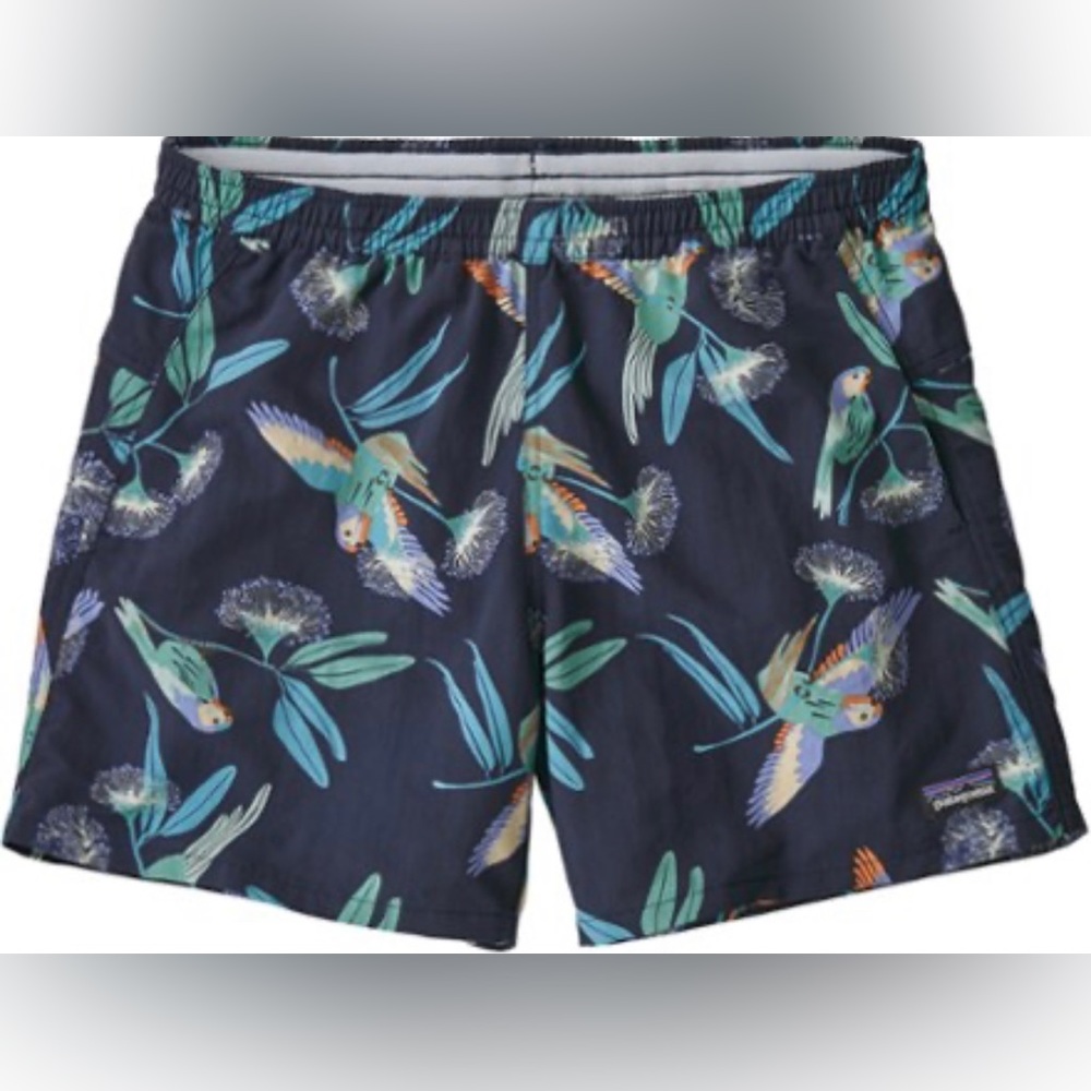 Patagonia Baggies in tropical print
